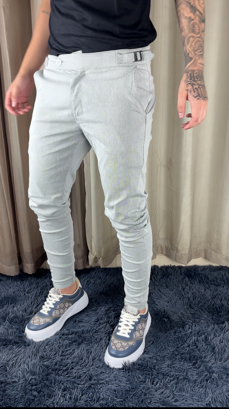 Calça Alfaiataria Com Regulagem